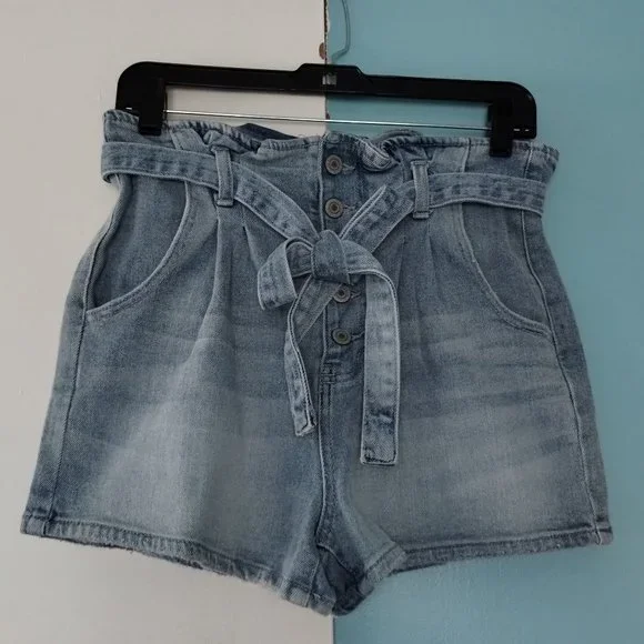 SO Paperbag Waist High Rise Vintage Mom Shorts - Picture 3 of 11